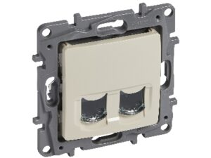 10 x Legrand Niloé dubbele RJ45 contactdoos cat. 6 UTP crème met schroefbevestiging Legrand Niloé crème