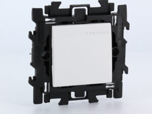 Bticino LL Compleet kruisschakelaar 16A 250V met spanklauwen wit Tuimelschakelaars 16 AX - 250 Volt