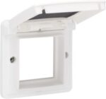 Niko Hydro wit aanpaskader met deksel voor 45x45mm functies Niko Hydro wit stopcontacten