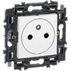 Legrand Valena Next vlakke contactdoos 2P+A 16A volledig apparaat wit met spanklauwen Valena Next Wit