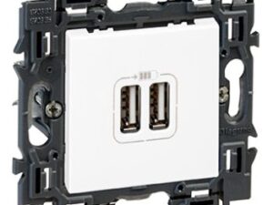 Legrand Valena Next contactdoos 2xUSB type A volledig apparaat wit met spanklauwen Valena Next Wit