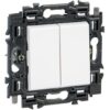 Legrand Valena Next dubbele drukknop 16A volledig apparaat wit met spanklauwen Valena Next Wit