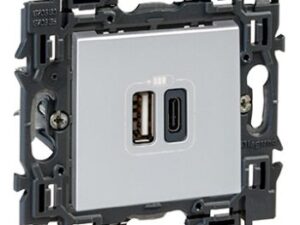 Legrand Valena Next contactdoos 2xUSB type A+C volledig apparaat alu met spanklauwen Valena Next Aluminium
