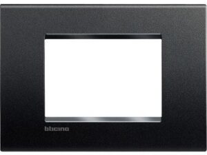 Bticino LivingLight Rechthoekige afdekplaat 3 modules antraciet Living Light Antraciet