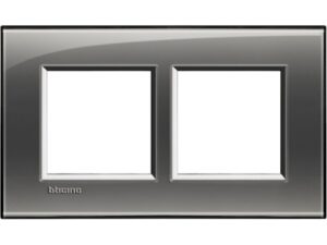 Bticino LivingLight Rechthoekige afdekplaat 2×2 modules 57mm london fog Living Light London fog