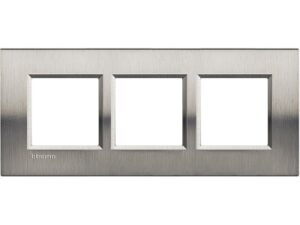 Bticino LivingLight Rechthoekige afdekplaat 3×2 modules 57mm geborsteld staal Living Light Geborsteld staal