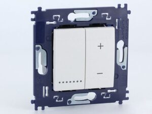 Bticino LL complete universele dimmer met schroeven wit Dimmer met drukknoppen