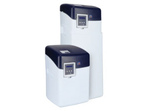 Compact Eco Maxi waterverzachter Klep: ERIE volumetrisch capaciteit: 110/25 M³/F°H waterverbruik bij regeneratie: 111L afmetingen: 391 x 963 x 605 mm inhoud zoutbak: 65 incl. WIFI Waterverzachters