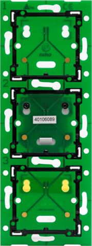 Niko Home Control Drievoudige verticale muurprint