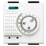 BTICINO Thermostaat Light 230V 2 A elektronisch met omschakelaar zomer/winter