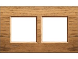 BTICINO LivingLight noten Rechthoekige afdekplaat 2x2 modules 57mm