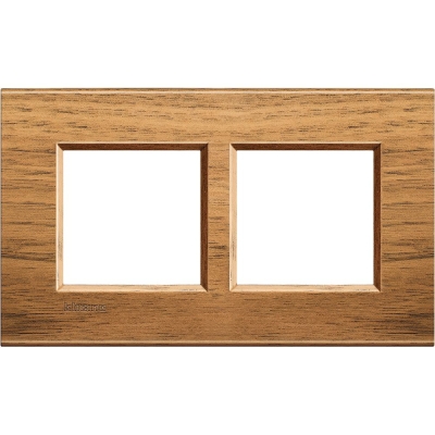 BTICINO LivingLight noten Rechthoekige afdekplaat 2x2 modules 57mm