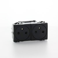 BTICINO LivingLight antraciet dubbel voorbekabelde vlakke contactdoos 2x 2P+A 16A 250V