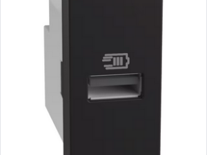 BTICINO LightN USB oplader-A 15W Bticino Light Now USB Laders