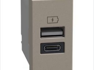 BTICINO LightN USB oplader-A+C 15W Bticino Light Now USB Laders