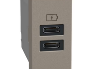 BTICINO LightN USB oplader-C+C 15W Bticino Light Now USB Laders