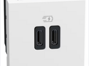 BTICINO LightN USB oplader-C+C 15W Bticino Light Now USB Laders