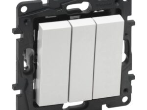 1 LEGRAND Niloé 3x enkelpol. schakelaar