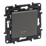 10 LEGRAND Niloé wisselschak. verlicht