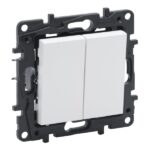 10 LEGRAND Niloé 2x wisselschakelaar