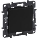 10 LEGRAND Niloé drukknop