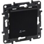 10 LEGRAND Niloé drukknop verlicht