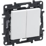 5 LEGRAND Niloé wisselschakel.+drukknop