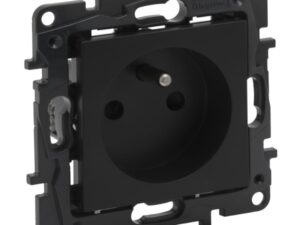10 LEGRAND Niloé contactdoos 2P+A-16A