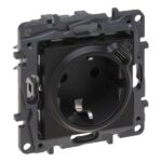 1 LEGRAND Niloé contactd.2P+A+USB-schuko
