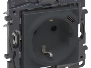 1 LEGRAND Niloé contactd.2P+A+USB-schuko
