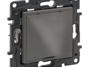 10 LEGRAND Niloé kabeluitvoer