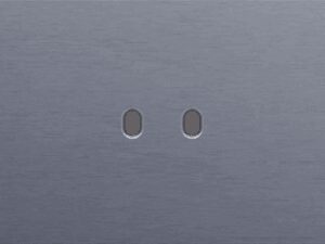 Niko Toggle 3-Voudige afdekplaat h71 vr 2 tweev + enklv schak alu blue grey brushed RAL: 240 30 05