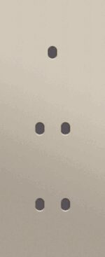 Niko Toggle 3-Voudige afdekplaat v60 vr enklv + 2 tweev schak steel champagne coated RAL: 080 70 10