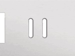 Niko Rocker 3-Voudige afdekplaat horizontaal 71 mm centerafstandvoor een functie een tweevoudige en een enkelvoudige schakelfunctie alu grey brushed RAL: 000 80 00