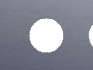 Niko Rocker 3-Voudige afdekplaat horizontaal 71 mm centerafstand voor een tweevoudige schakelfunctie en twee stopcontacten alu blue grey brushed RAL: 240 30 05