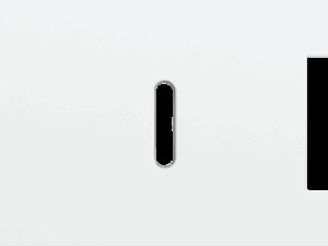 Niko Rocker Drievoudige afdekplaat horizontaal 71 mm centerafstand voor tweev + enkelv schak + fct steel white coated RAL: 000 90 00