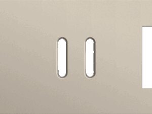 Niko Rocker 3-Voudige afdekplaat horizontaal 71 mm centerafstand voor een enkelvoudige en een tweevoudige schakelfunctie en een functie steel champagne coated RAL: 080 70 10